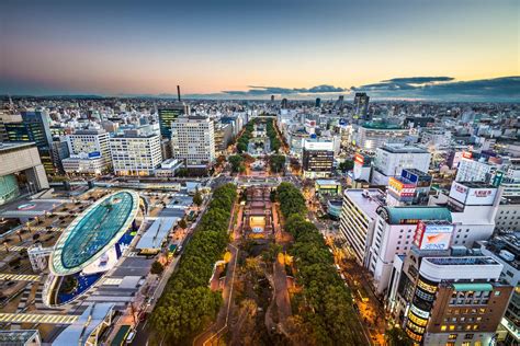 名古屋市名東区天気 - 天候がもたらす地域の文化と生活への影響